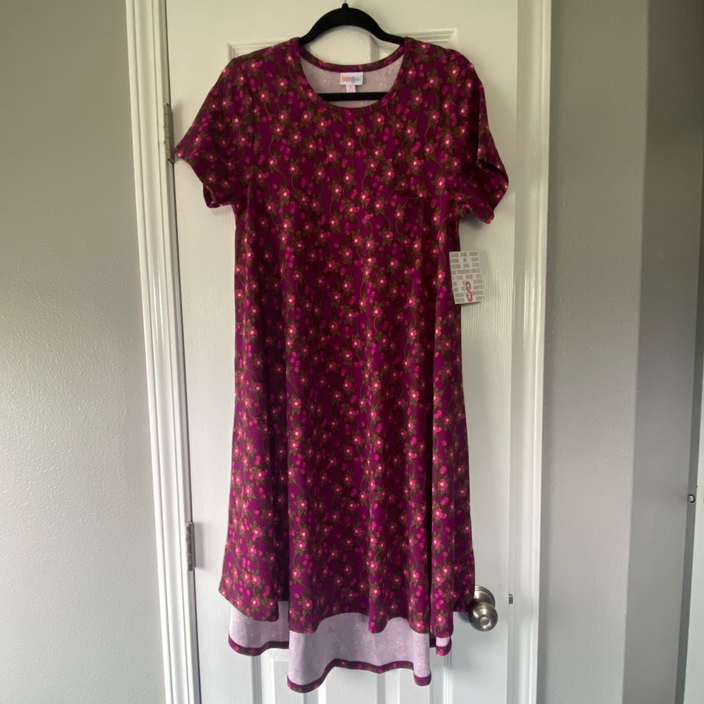 LuLaRoe Carly dress size Small fits sizes 6-8 NWT